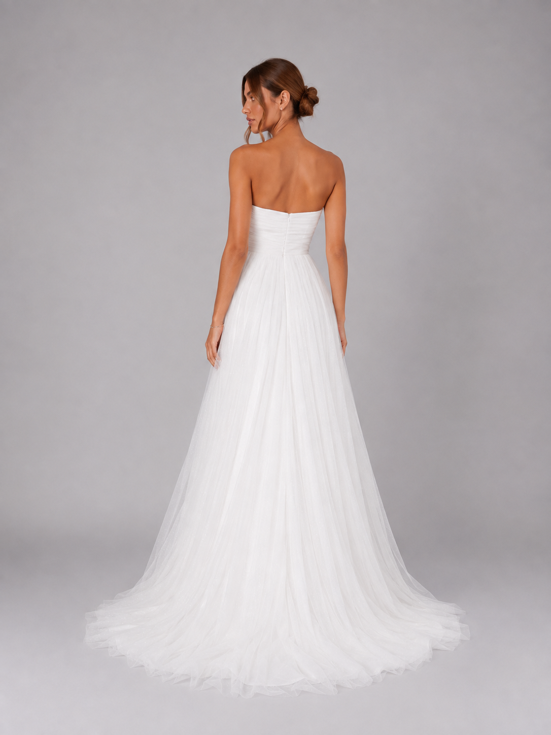 Élodie Gown