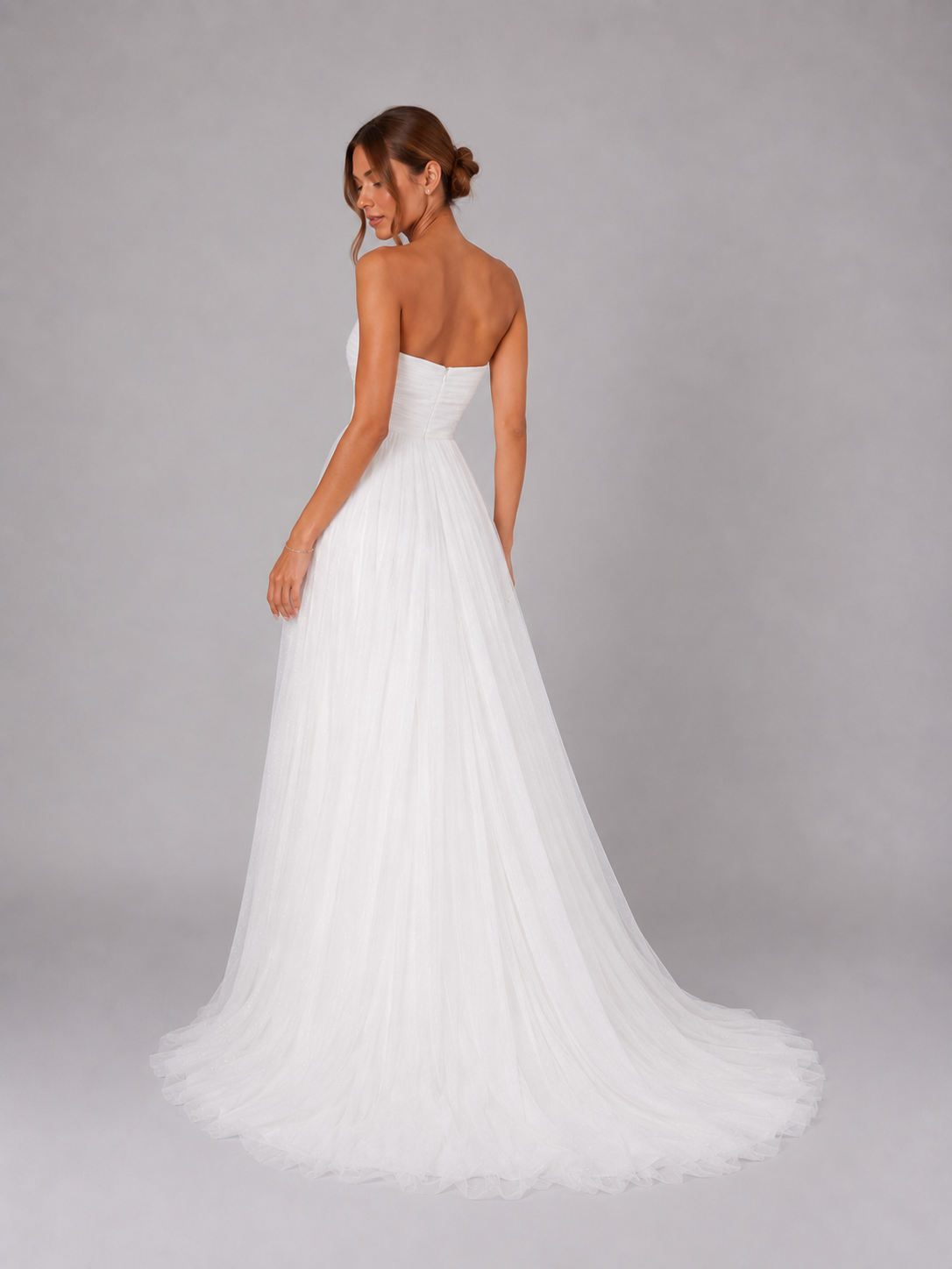 Élodie Gown