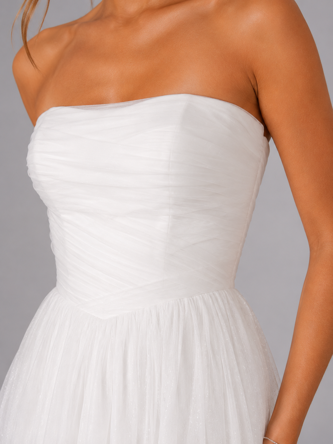 Élodie Gown