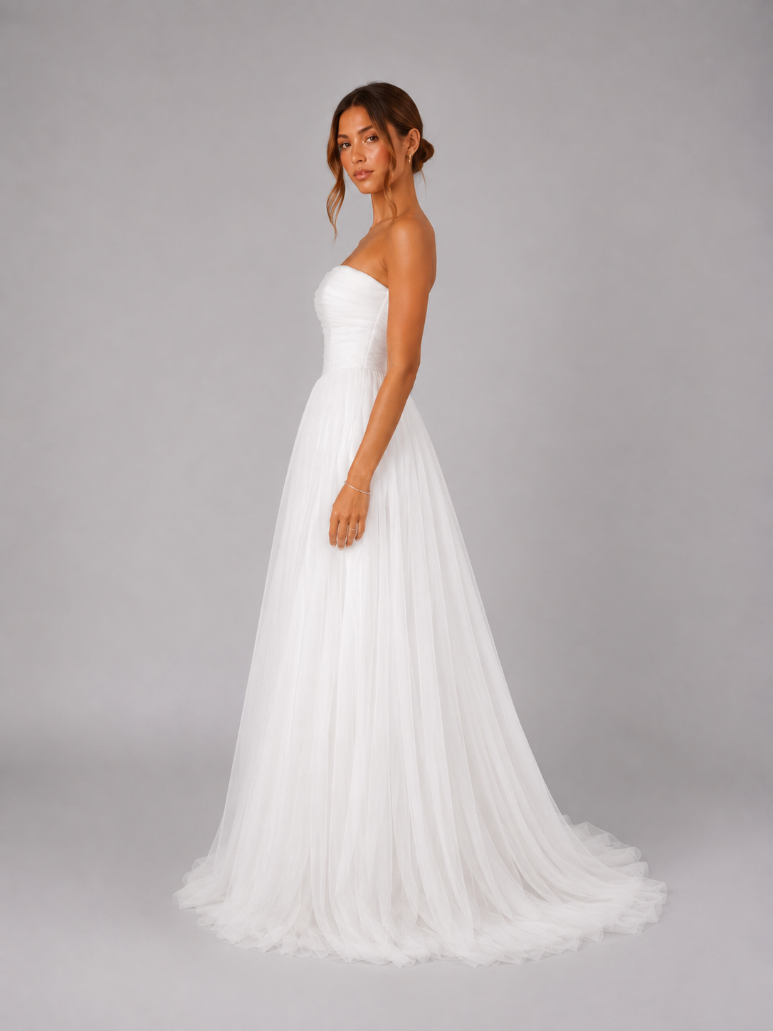 Élodie Gown